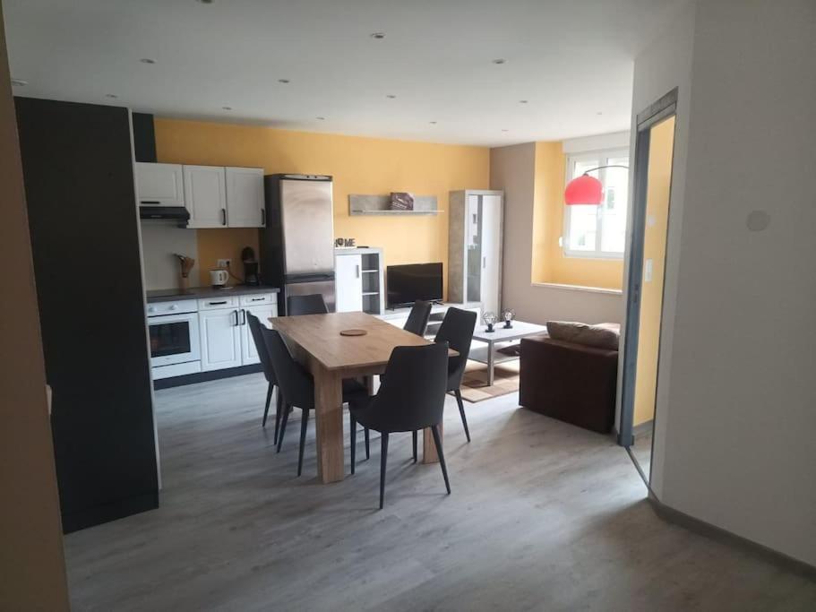 Appartement Volmunster エクステリア 写真